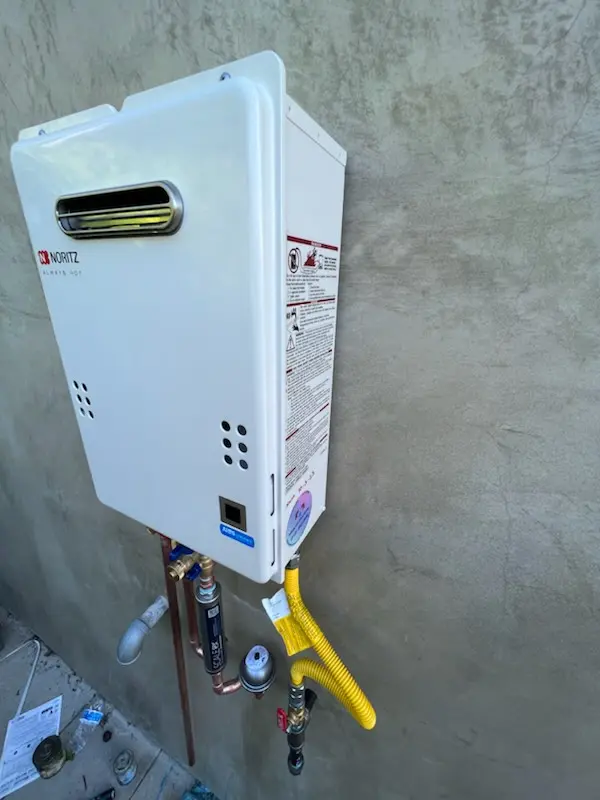 Tankless water heater installation for Ybor City homes